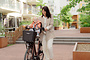 Cortina E-Common Family Moederfiets Bosch Active Line Plus 28 inch 50cm DB7 3 klein