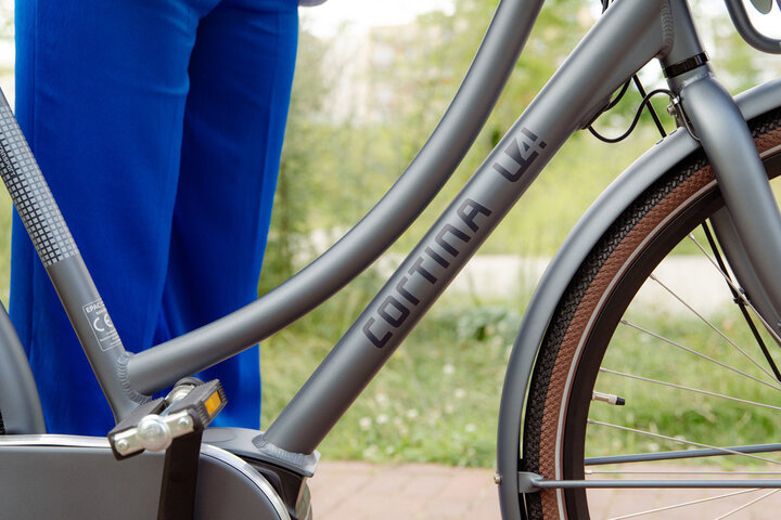 Cortina E-U4 Family Smart Moederfiets 28 inch DB7 7