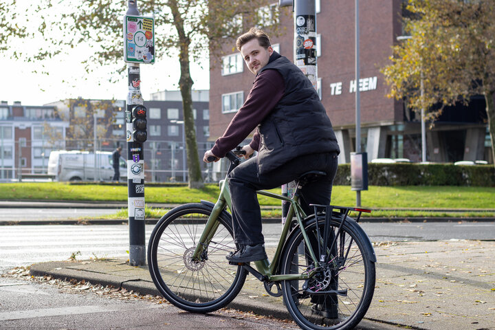 Altec Blitz Elektrische Herenfiets 28inch Zwart 55cm 14