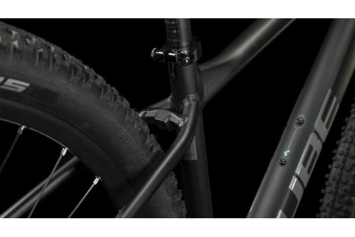 CUBE AIM RACE 27,5 inch Mountainbike S (1.59m - 1.70m) 10v 9