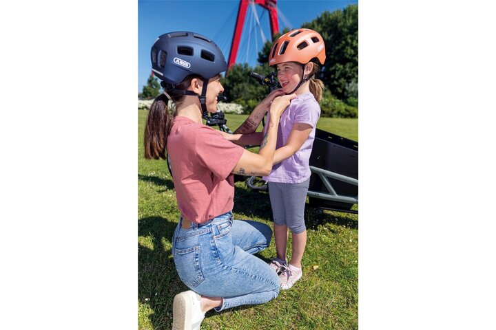 Abus helm Youn-I 2.0 M 52-57 cm 19