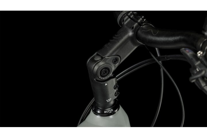 Cube Kathmandu Hybrid One 750 Elektrische Damesfiets 28 inch 46cm 10v 4