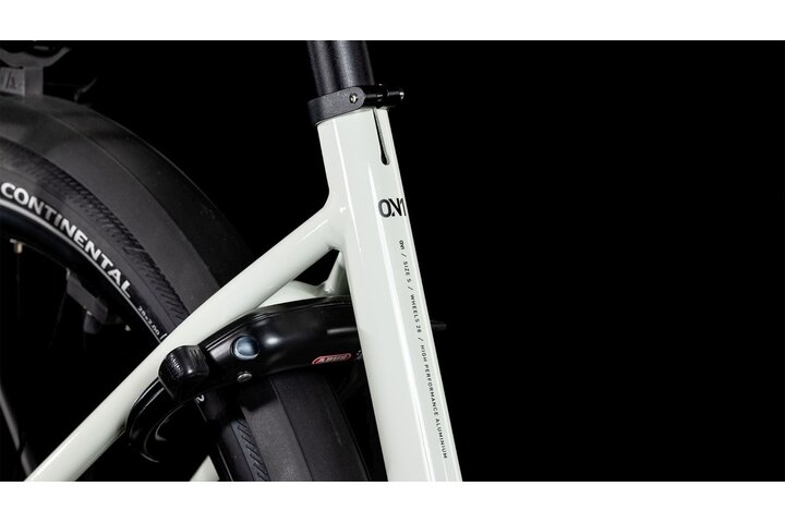 Cube Supreme Hybrid One 500 Elektrische Damesfiets 28 inch 54cm 10v 5