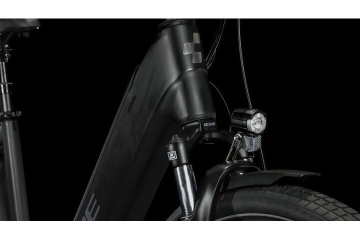 Cube Touring Hybrid Pro 625 Elektrische Damesfiets 28 inch 58cm 10v 4