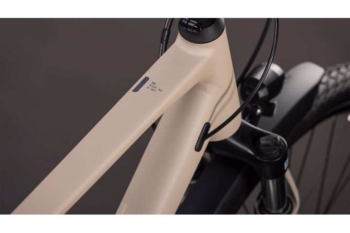 Cube Kathmandu One Herenfiets 28 inch 54cm 18v 3
