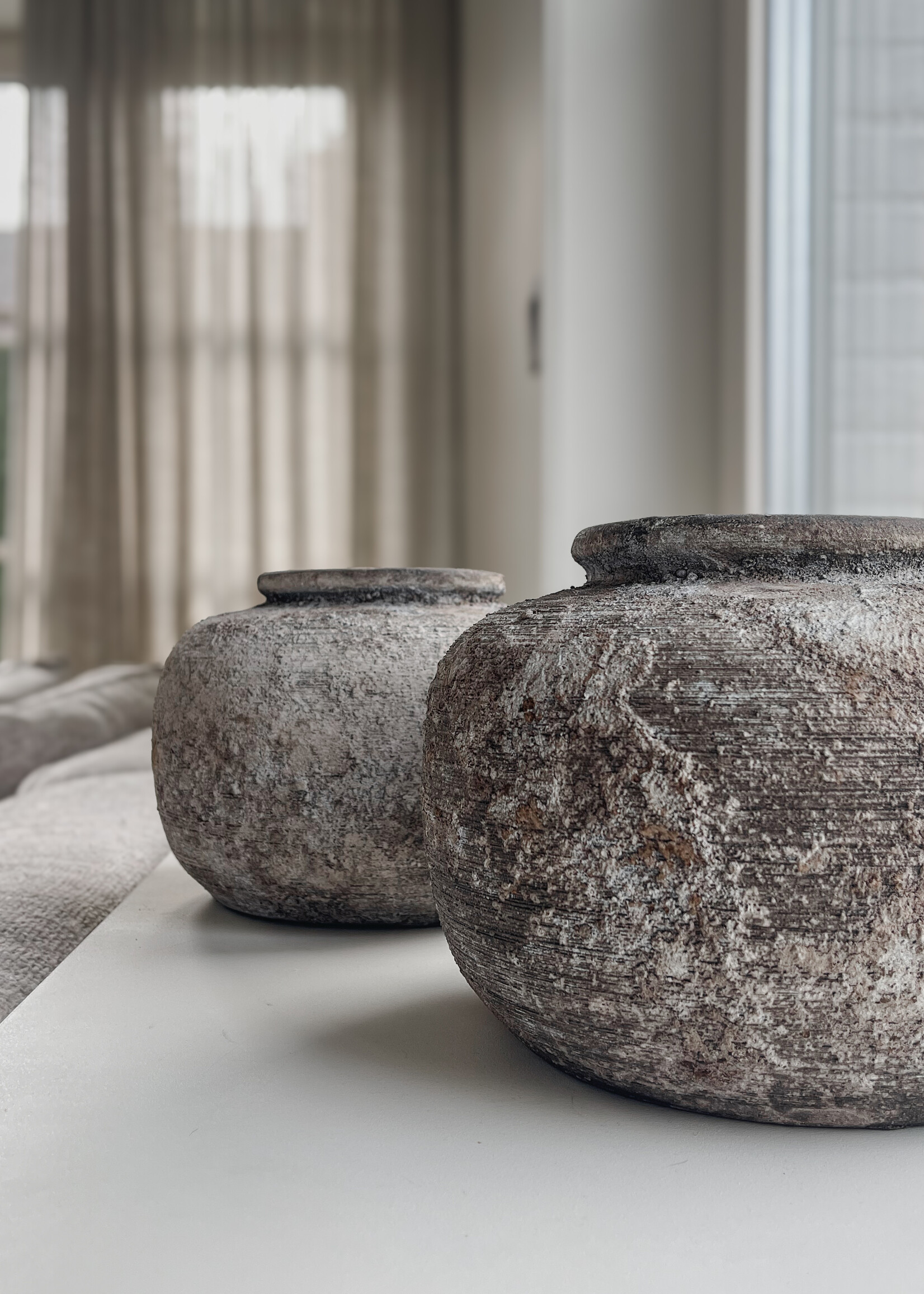 Rustieke pot rond grijs/bruin