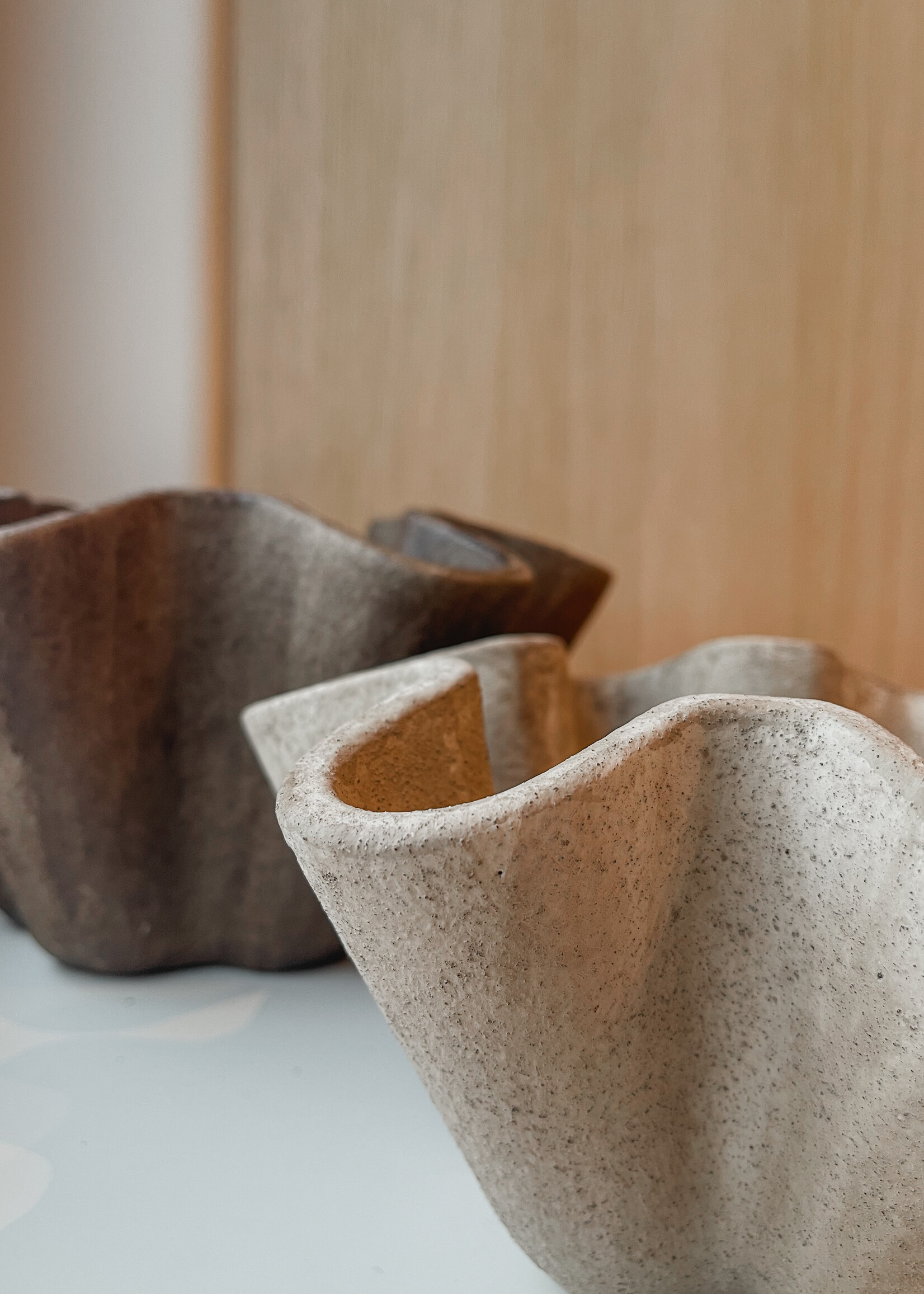 Schaal hoge rand met golf S