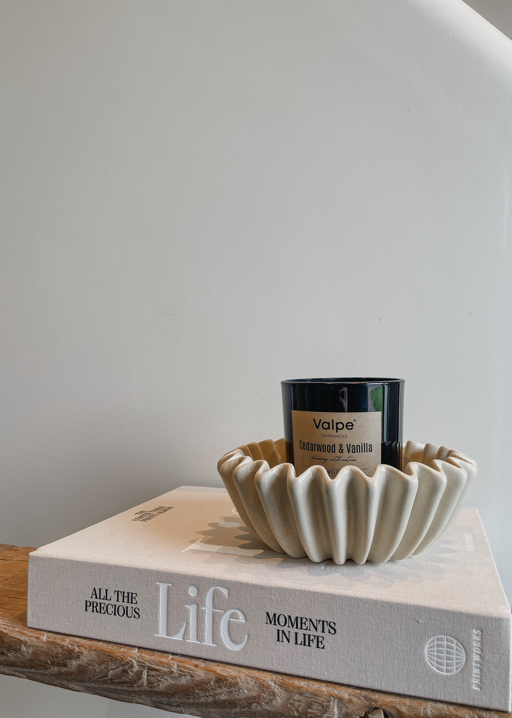 Schaal gekartelde rand zand dia 21 cm