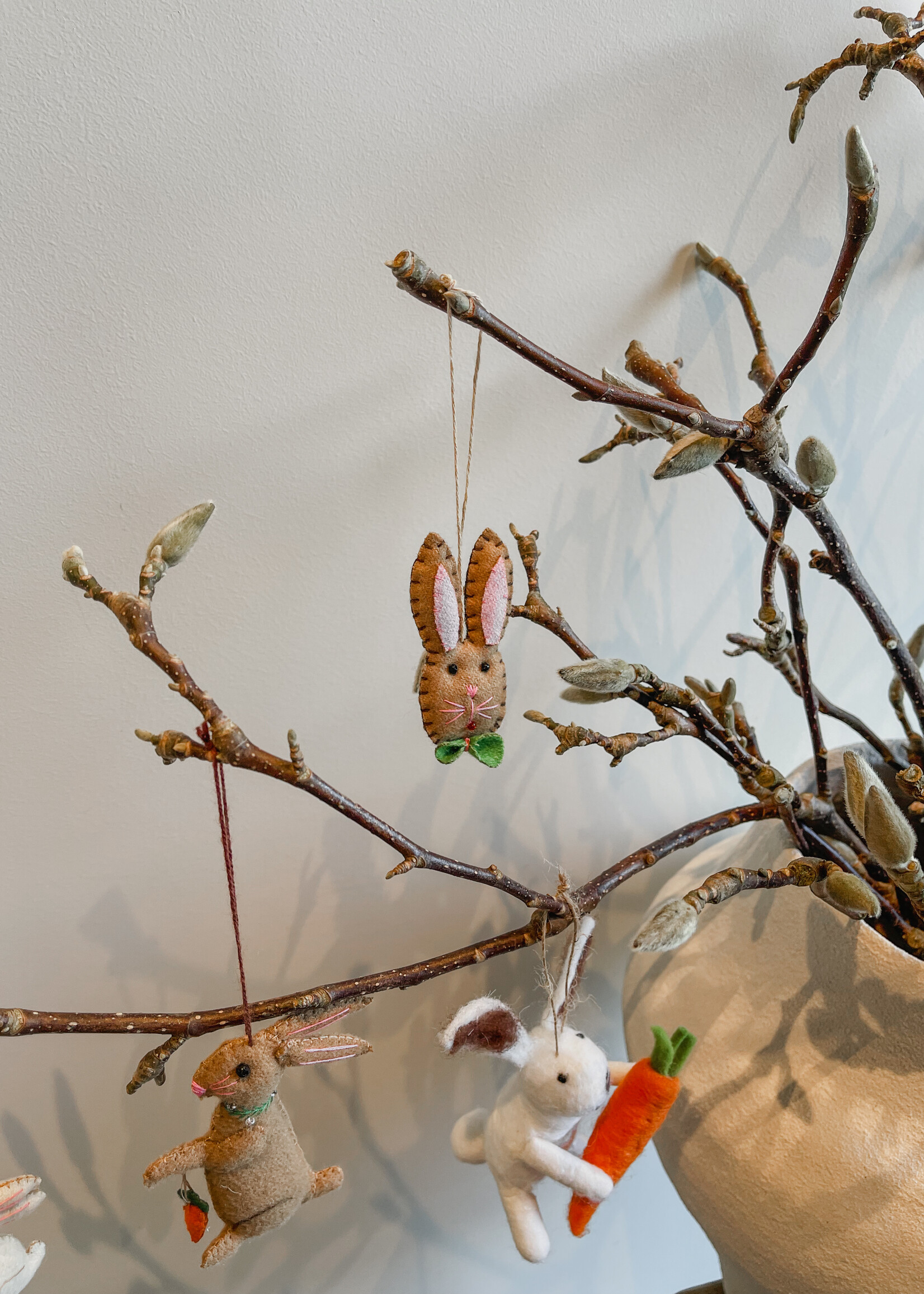 Paashanger konijn bruin das