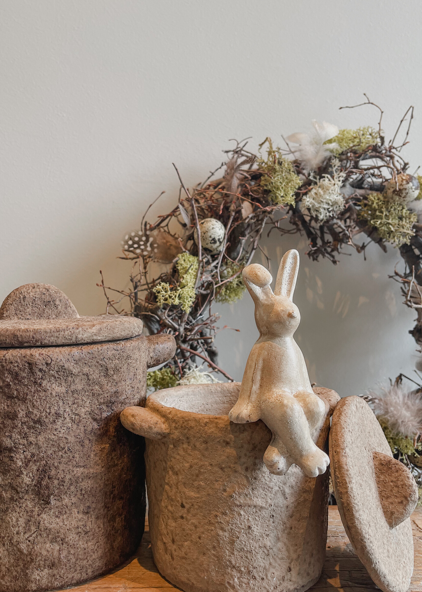 PRE-ORDER Bunny zittend op rand M