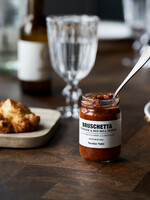 Bruschetta 'aubergine & red bell pepper