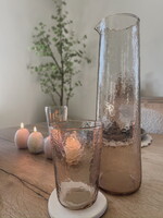 Karaf gehamerd 'brown'