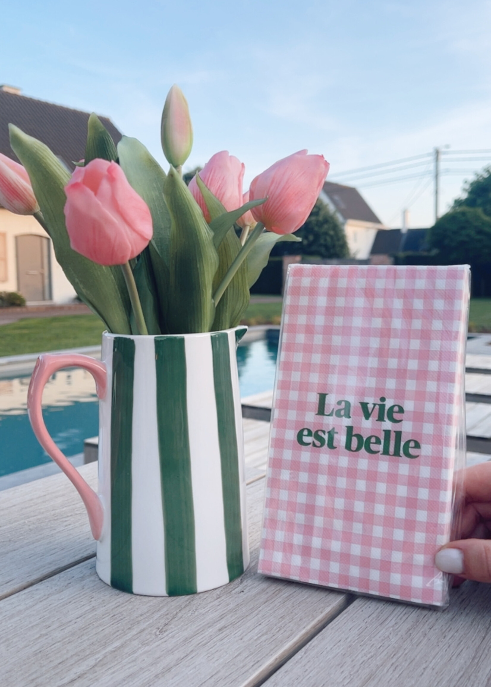 Kruikje groen gestreept roze handvat