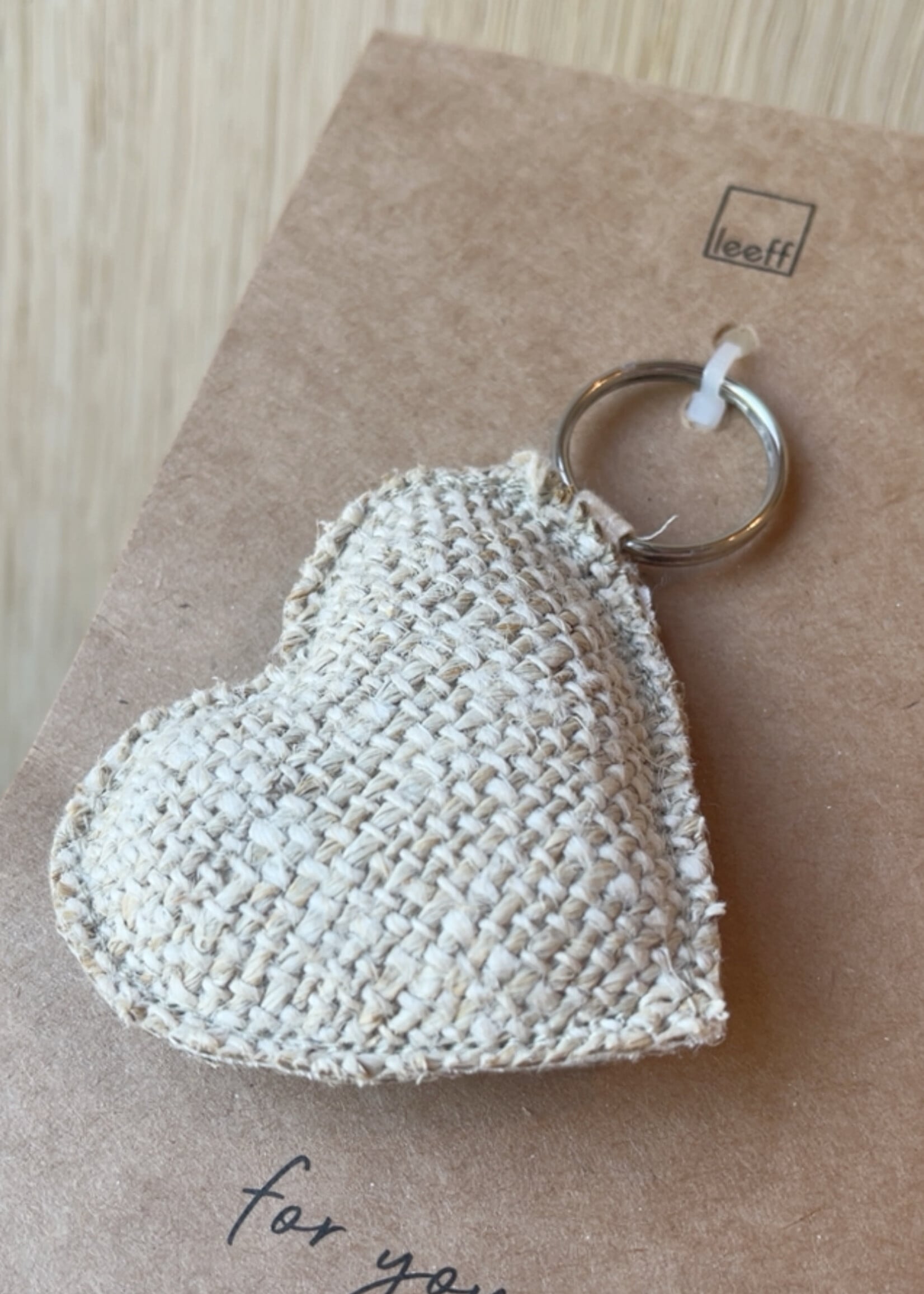 Sleutelhanger hartje gestoffeerd 'for you'