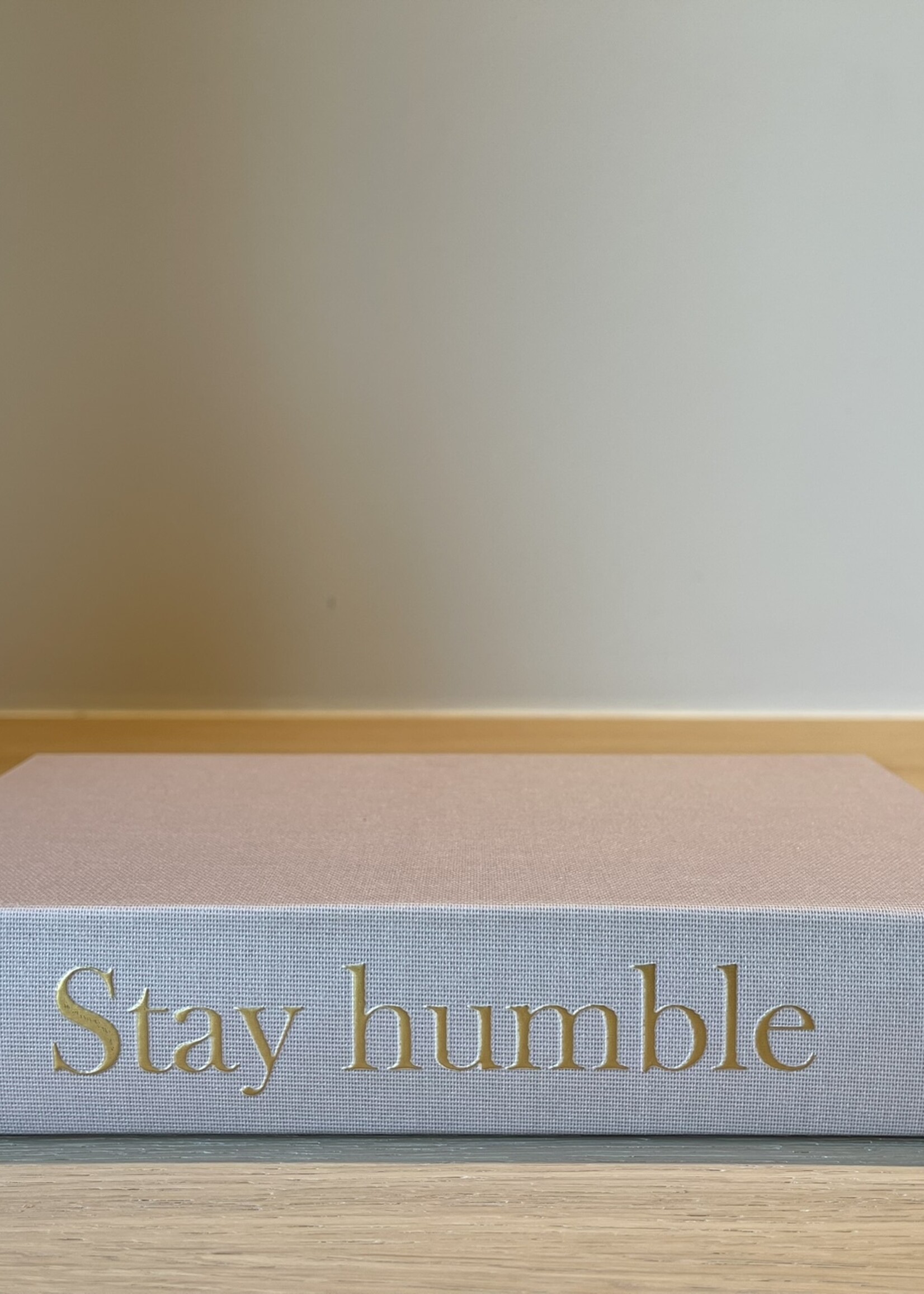 Opbergboek 'stay humble' 26 x 17 cm