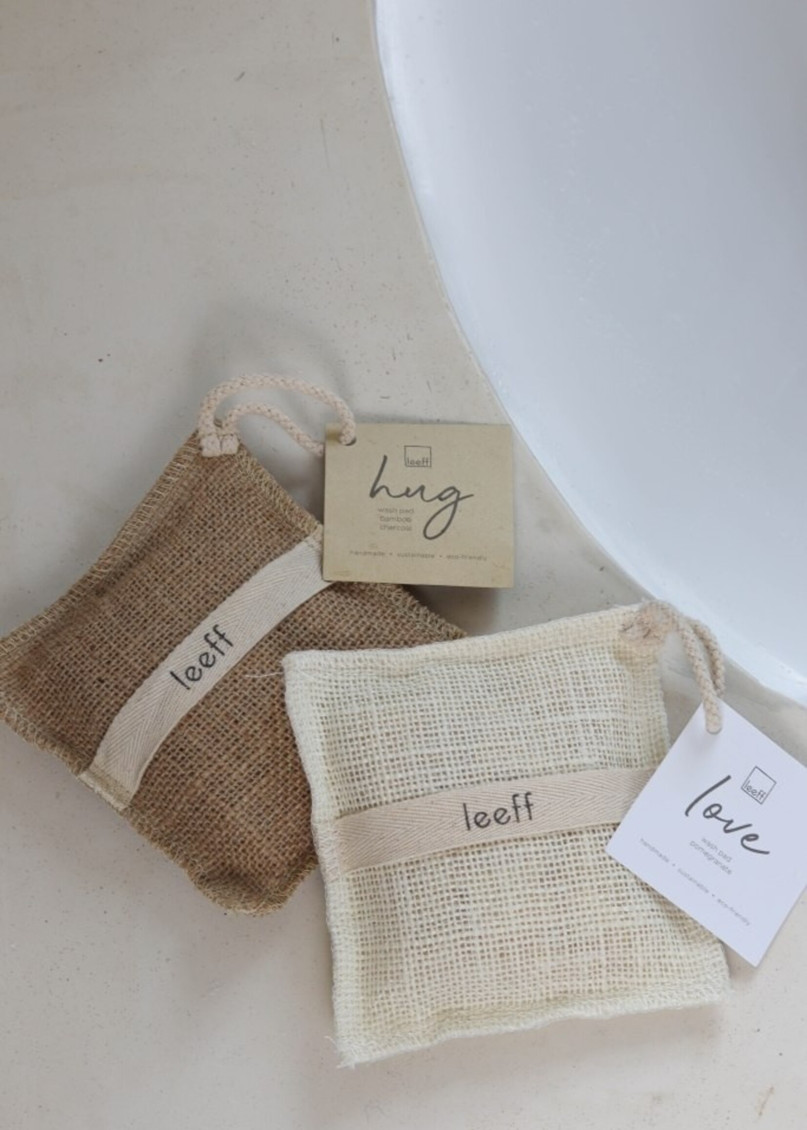 Waskussen jute 'pomegranate soap bar'