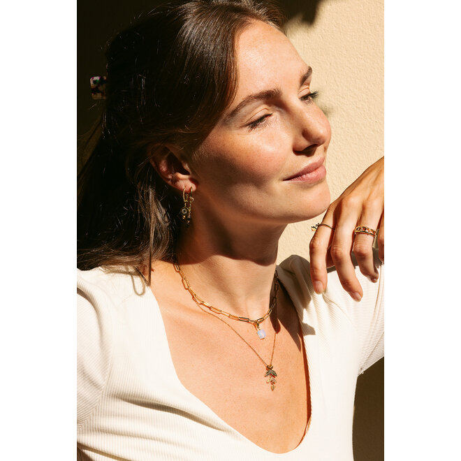 Charm opaliet vierkant goud