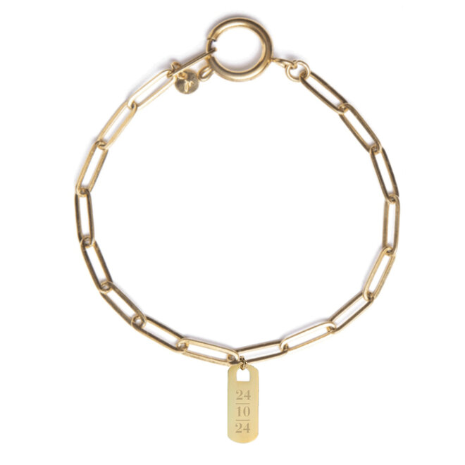 Gepersonaliseerde datum armband tag goud