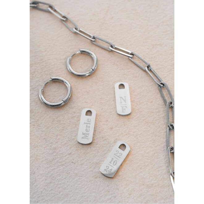 Gepersonaliseerde initialen armband tag 2 bedels zilver