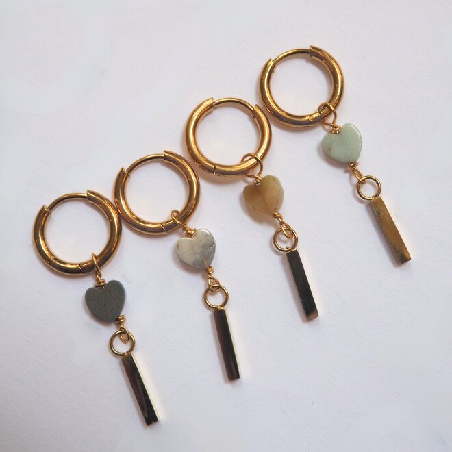Oorringen amazoniet heart bar goud