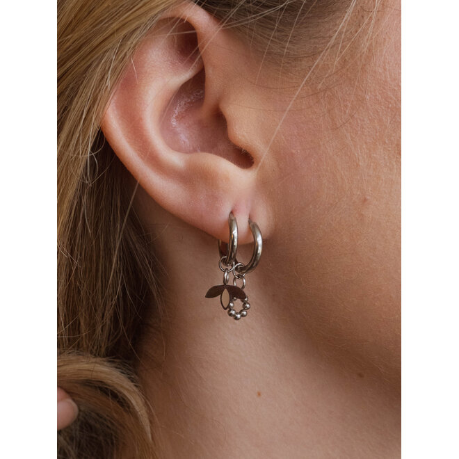 Oorbellen twisted little leaf sand zilver