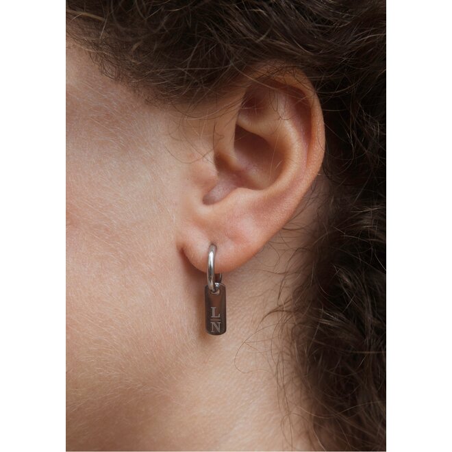 Gepersonaliseerde datum bedel tag zilver