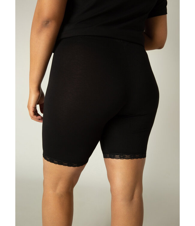 Base Level Curvy Ava Short