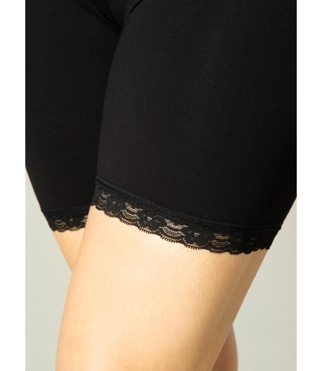 Base Level Keilani Short