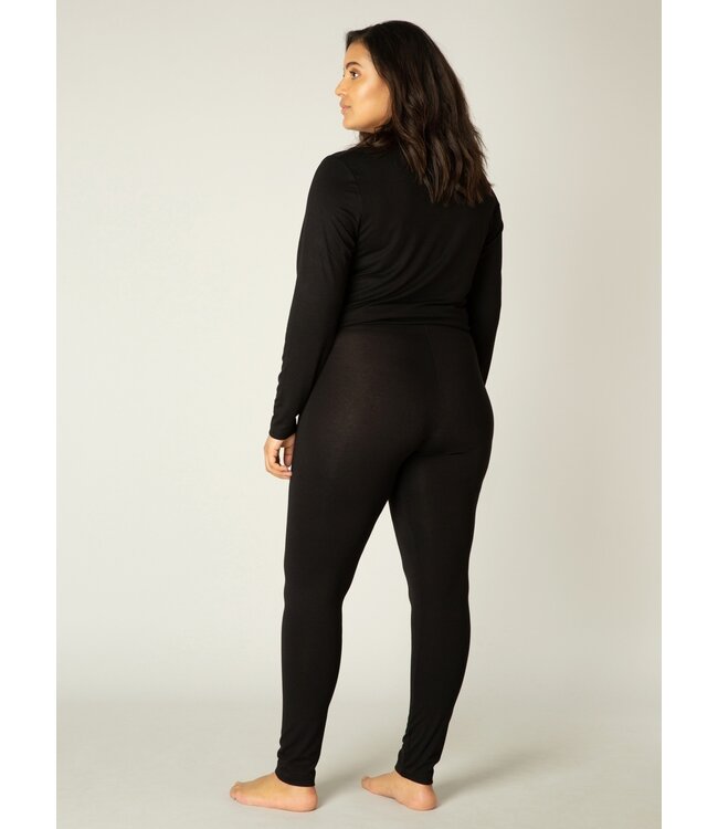 Base Level Curvy Andrea Legging