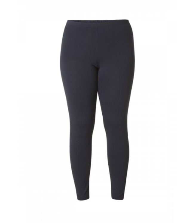 Base Level Curvy Andrea Legging