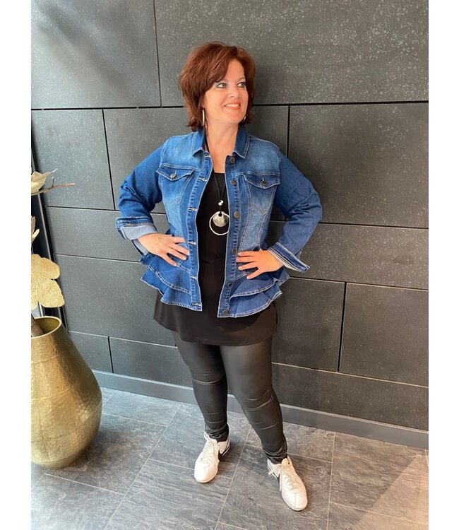 Base Level Curvy Abbigail Top