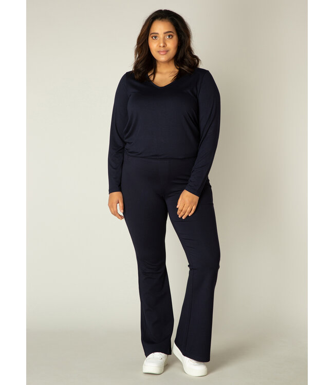 Base Level Curvy Allie Pants