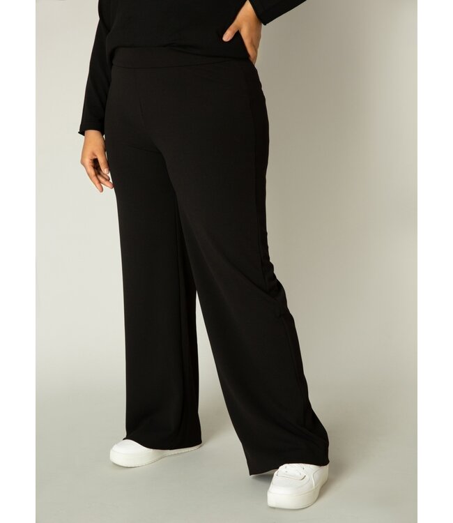 Base Level Curvy Arah Pants