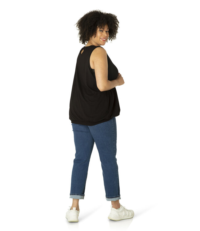 Base Level Curvy Yasmina Top