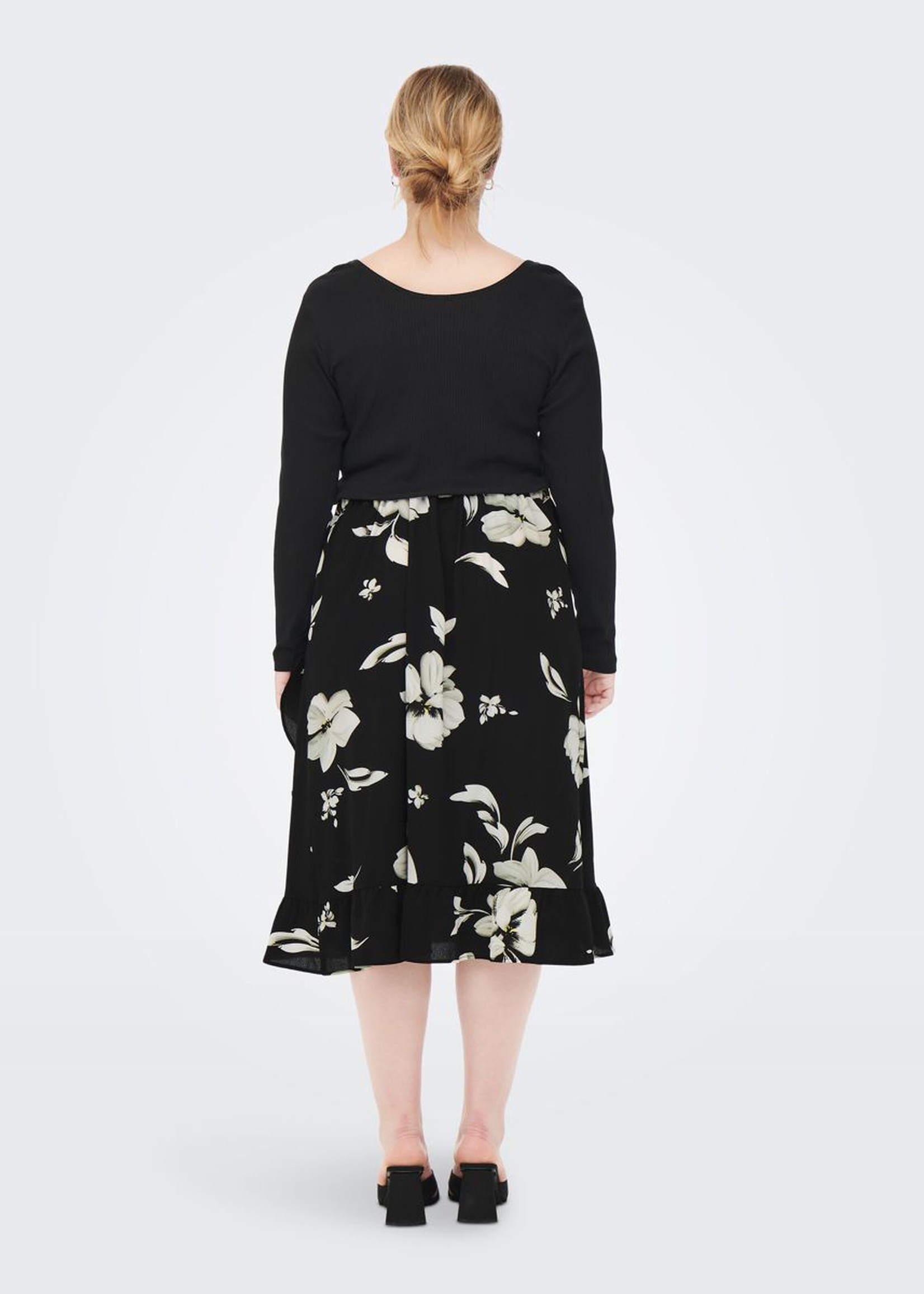 Only Carmakoma Only Carmakoma Lux Wrap Skirt Flowers