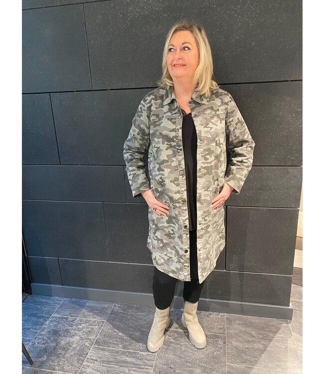 Base Level Curvy Arnika Pants