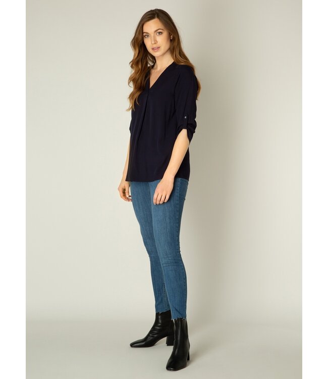 Base Level Yill Blouse Dark Blue