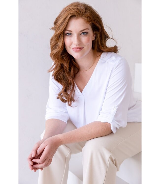 Base Level Curvy Yanina Blouse