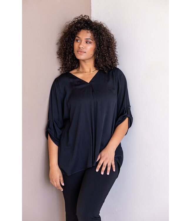 Base Level Curvy Yanina Blouse