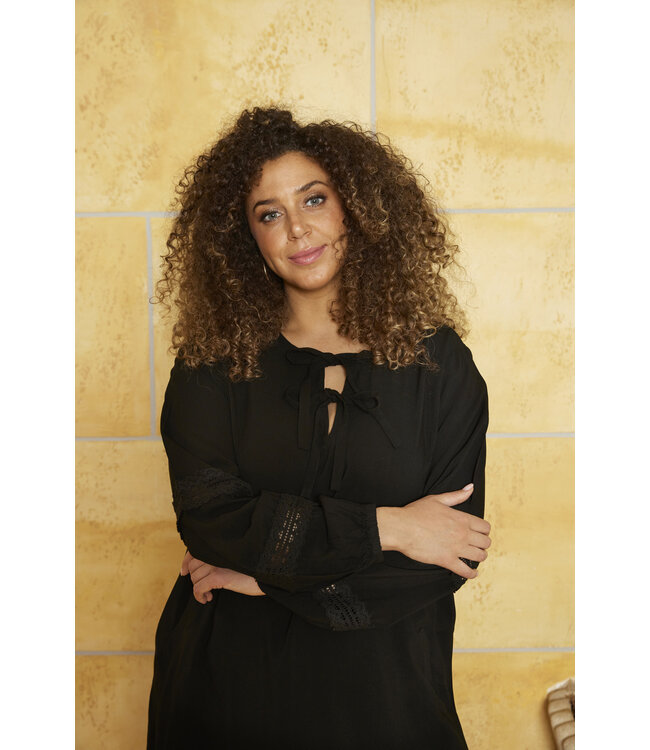 Zhenzi Emry Tunic Black