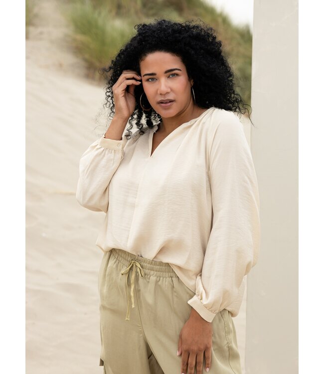 Yesta Wendelyn Blouse