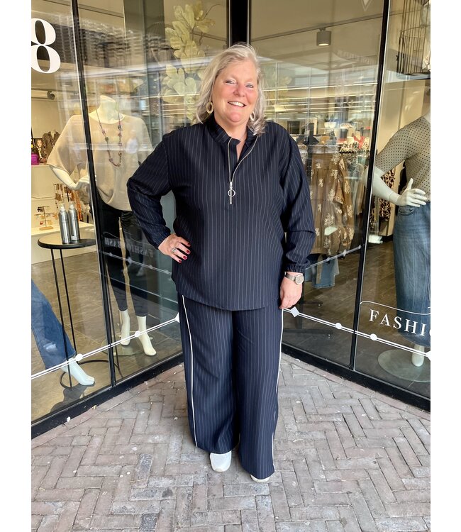 Zhenzi Sama Pullover