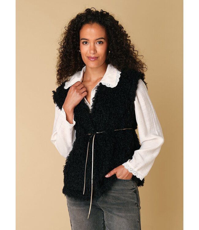 Ivy Beau Runa Gilet Black
