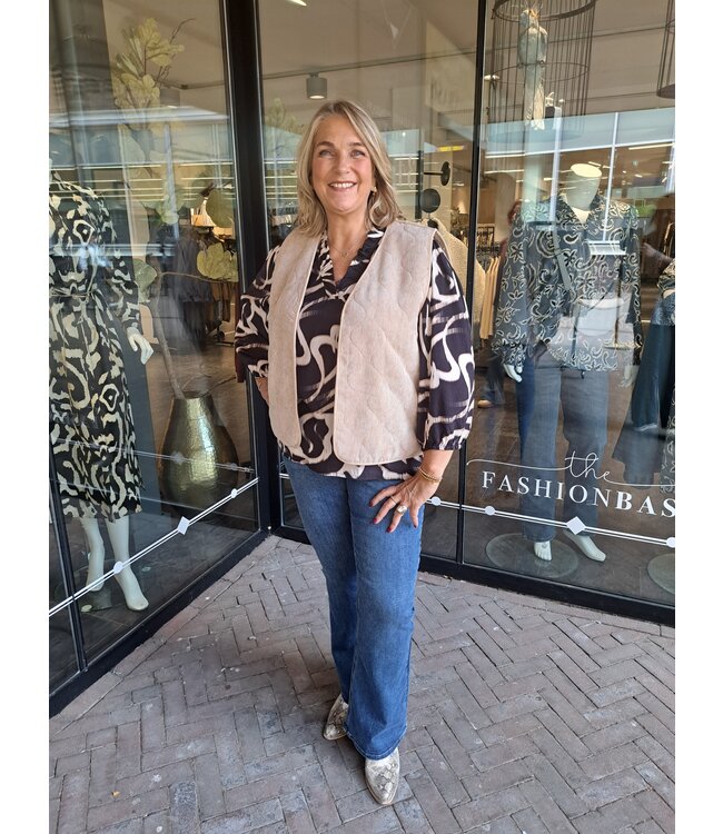 Base Level Amy Jeans Mid Blue