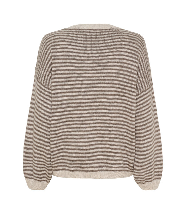 Marta du Chateau Indie Knit Hearts