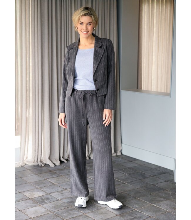 Ivy Beau Aleyna Blazer Glam