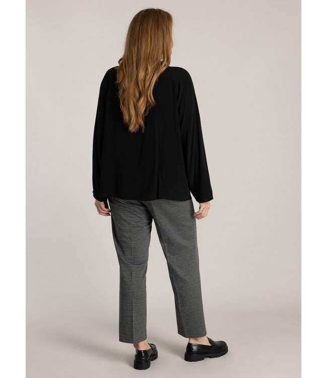 Yest Curve Hazel Blouse Black