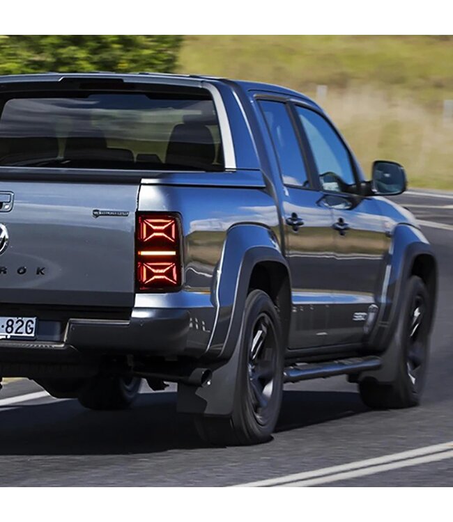 Amarok Full LED achterlichten smoked