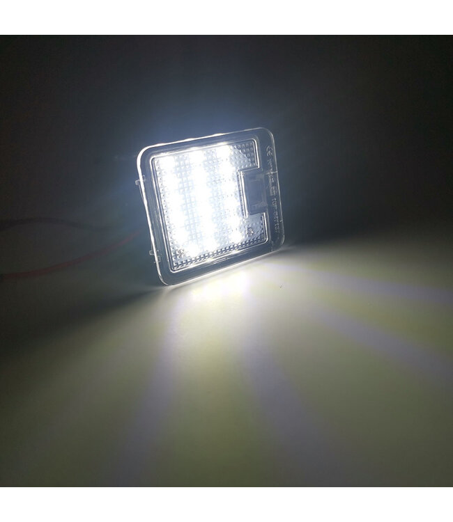 XEOD LED spiegel verlichting - 6000K - Instapverlichting - Plug en play - Geschikt voor: Ford - Canbus - 2 stuks 6000K