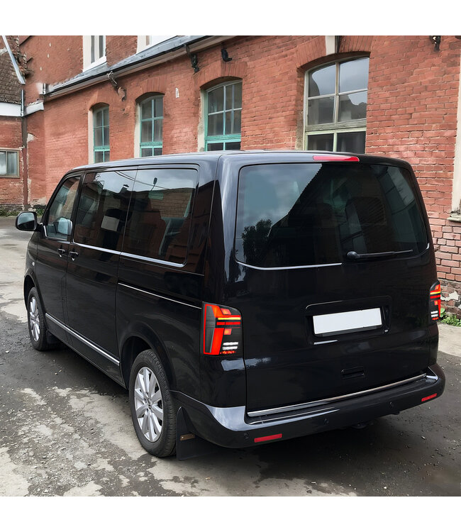 LED Achterlichten geschikt voor Transporter T5 Smoked Zwart - Opstart animatie - Dynamische richtingaanwijzers